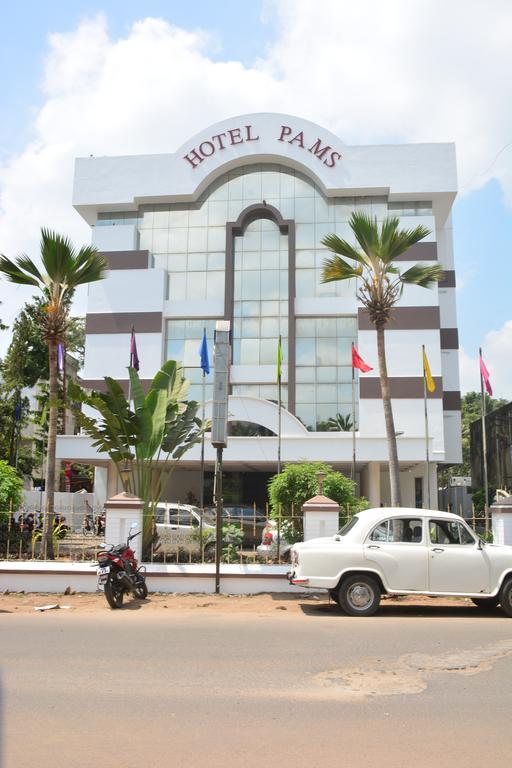 Hotel Pams Mayiladuthurai Exterior photo