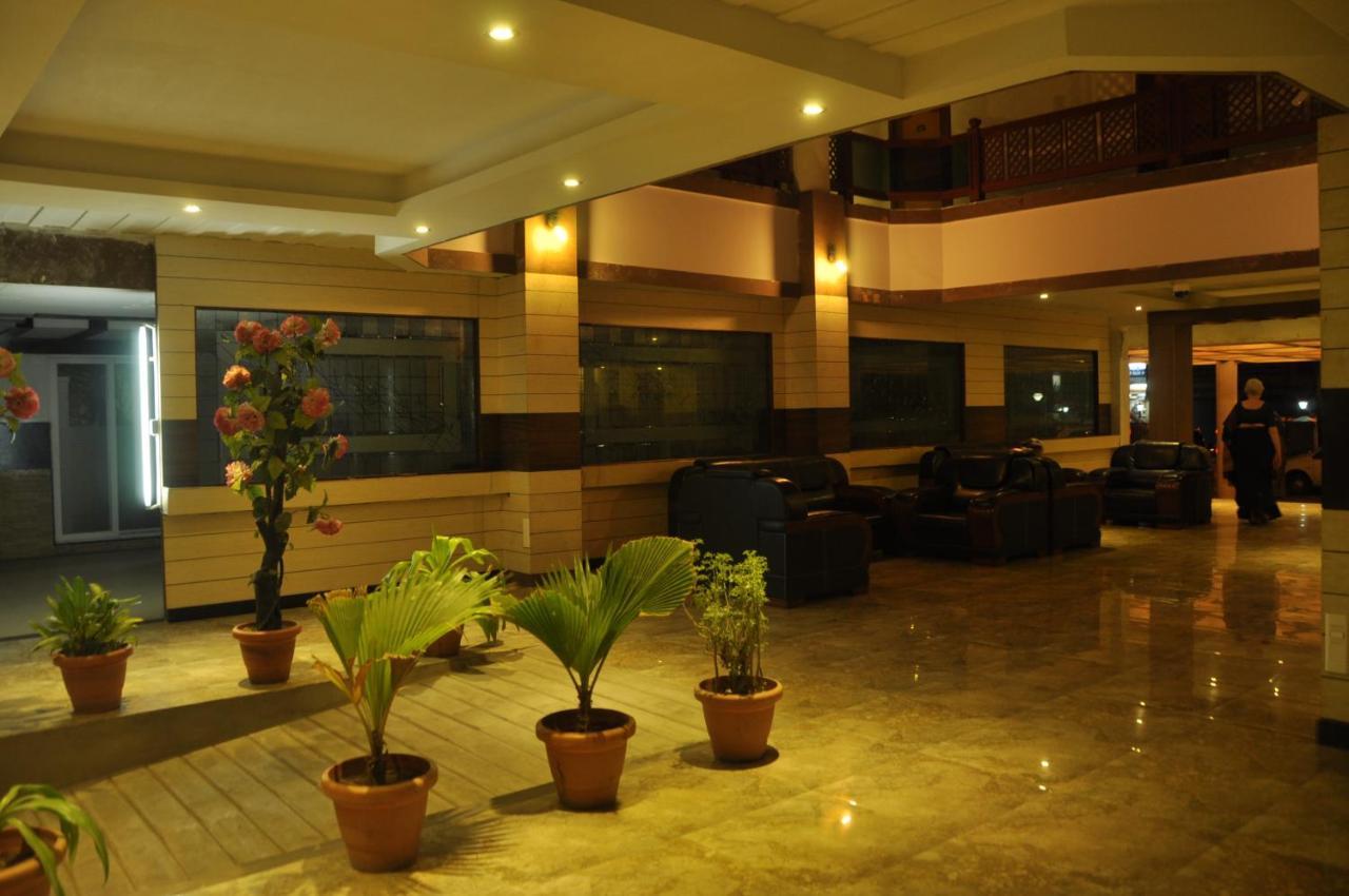 Hotel Pams Mayiladuthurai Exterior photo